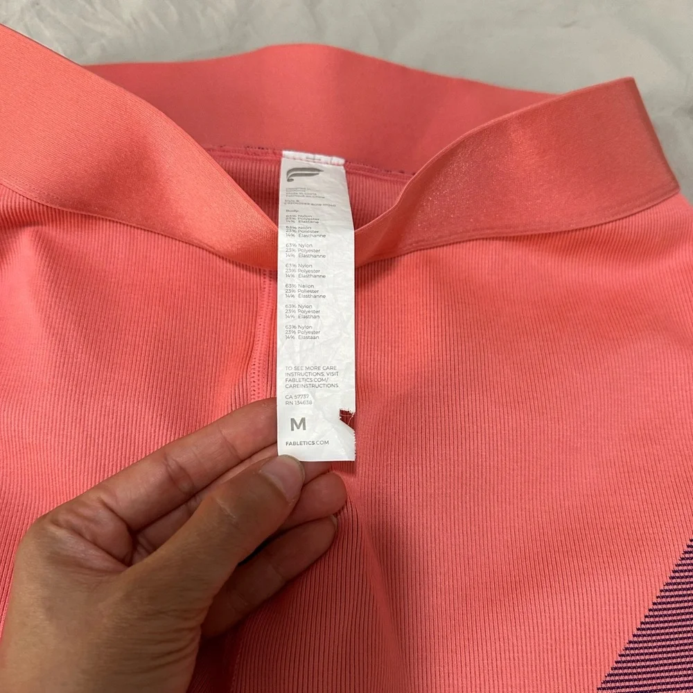 Fabletics Outift - Picture 4 of 16